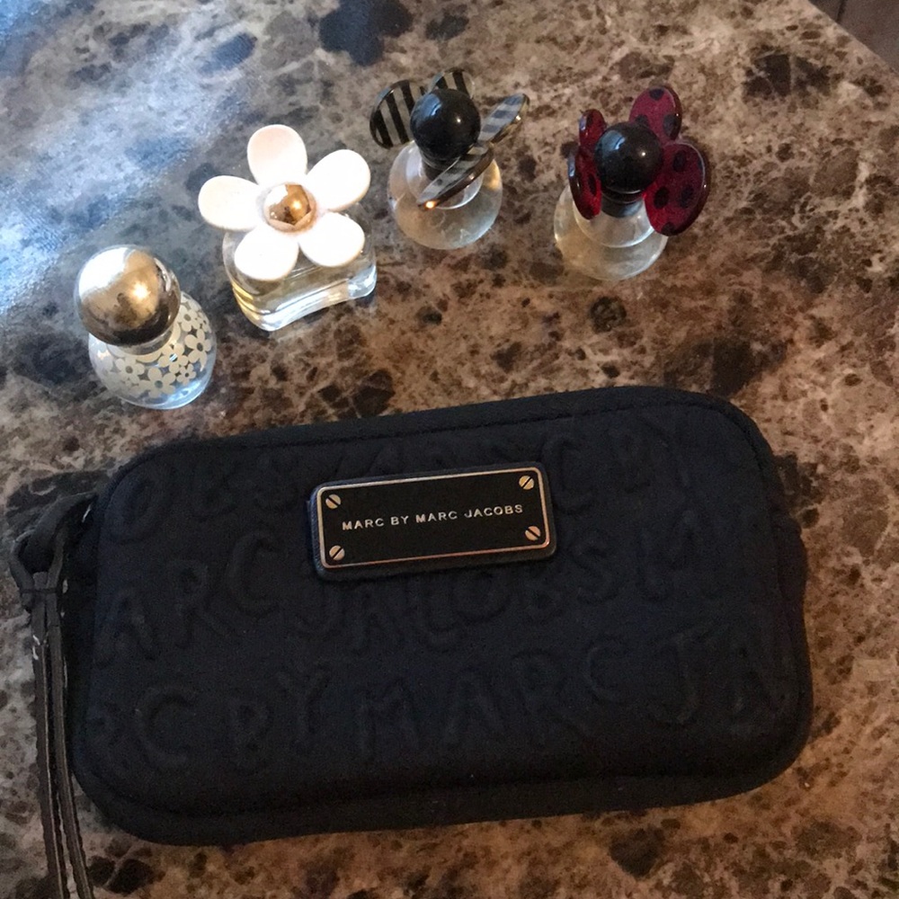 Marc Jacob Wallet & Marc Jacob Perfume
